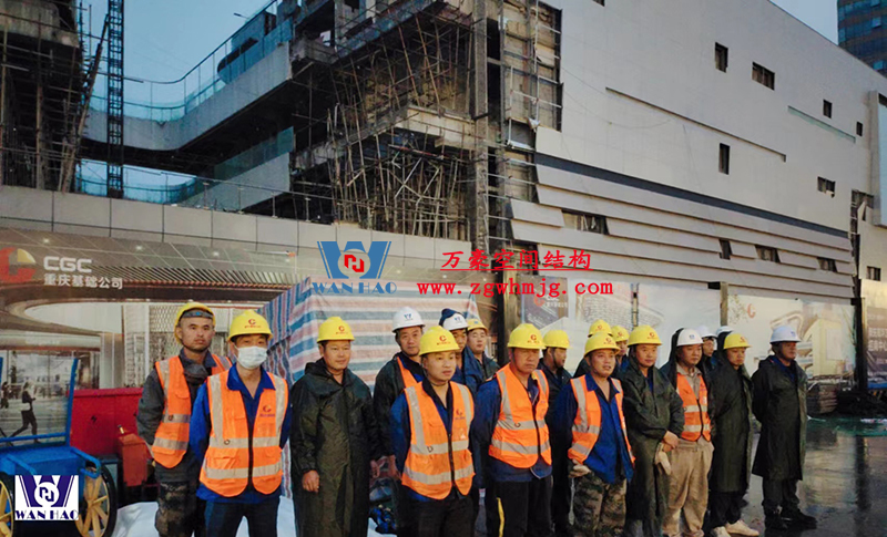 明宇廣場(chǎng)6號(hào)地塊商業(yè)（萬(wàn)達(dá)廣場(chǎng)）改造項(xiàng)目鋼膜結(jié)構(gòu)ETFE蓋頂天幕工程開始施工