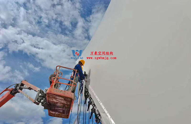 陜西定邊馬蓮灘沙漠公園鋼膜結(jié)構(gòu)工程“奮力快跑”，工程“進(jìn)度條”刷新了!