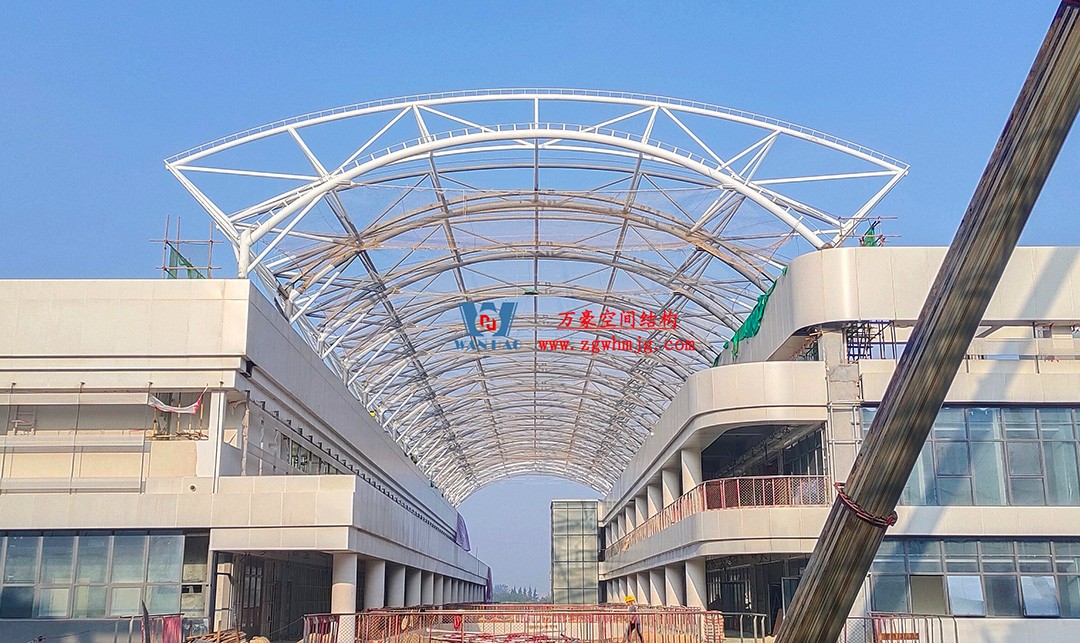 工程進度全速推進，PTFE膜材張拉在即！