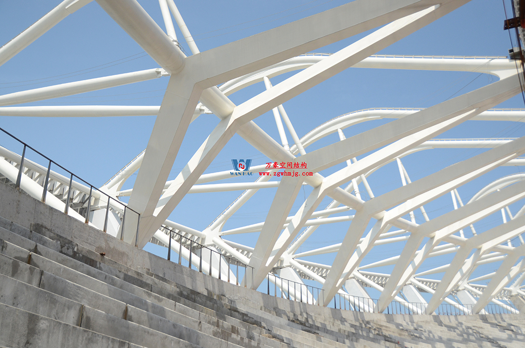 緊跟“蘇超熱浪”，火熱施工中，一只白鷺即將振翅高飛！