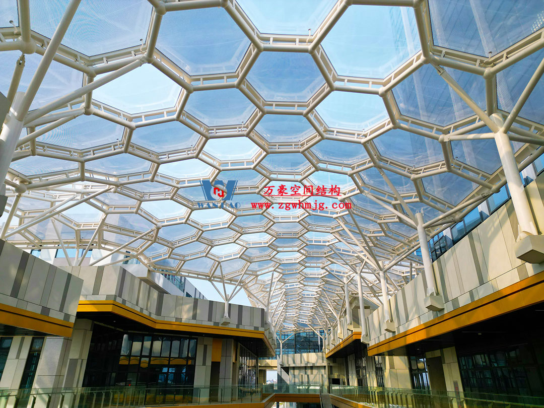 ETFE膜材有什么優(yōu)點？ETFE膜結(jié)構(gòu)有哪些分類？