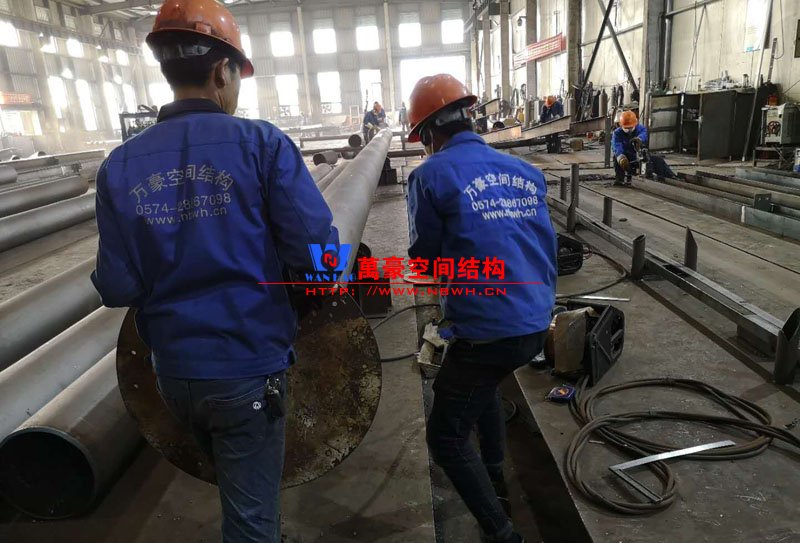 膜結(jié)構(gòu)車(chē)棚烤漆