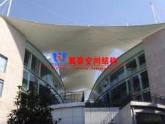 張拉膜結(jié)構(gòu)是什么？張拉膜結(jié)構(gòu)設(shè)計(jì)需要考慮哪些問題